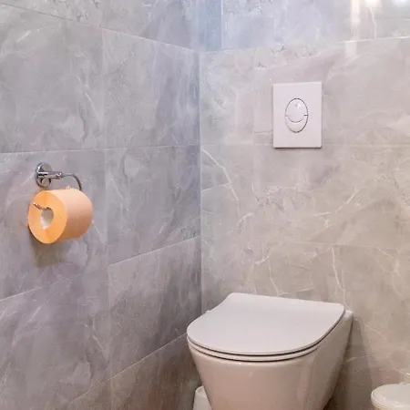Mihael Apartment *