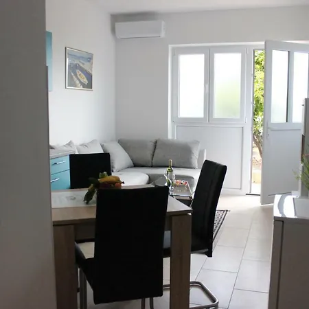 Apartment Mihael