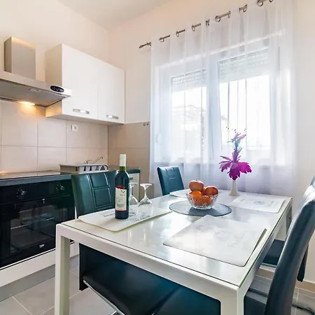 Mihael Apartman Split